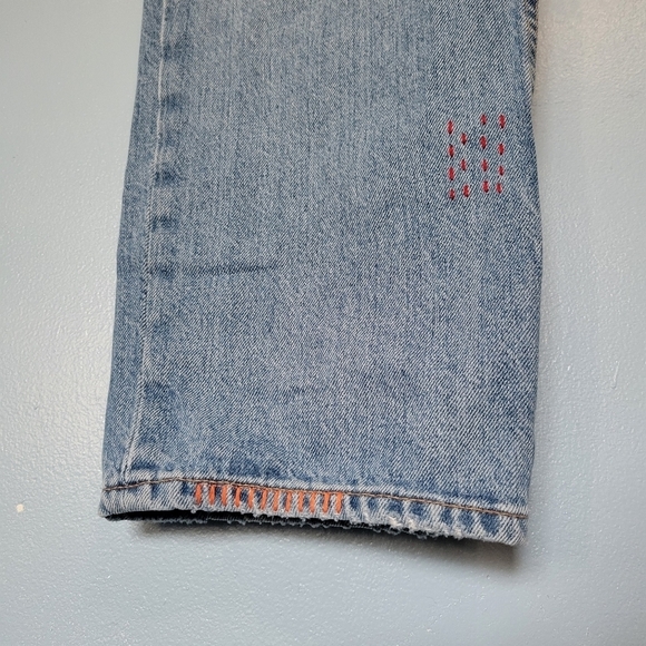 AO.LA Alice & Olivia Amazing Scott Boyfriend Cropped Jeans 32 - Picture 3 of 9